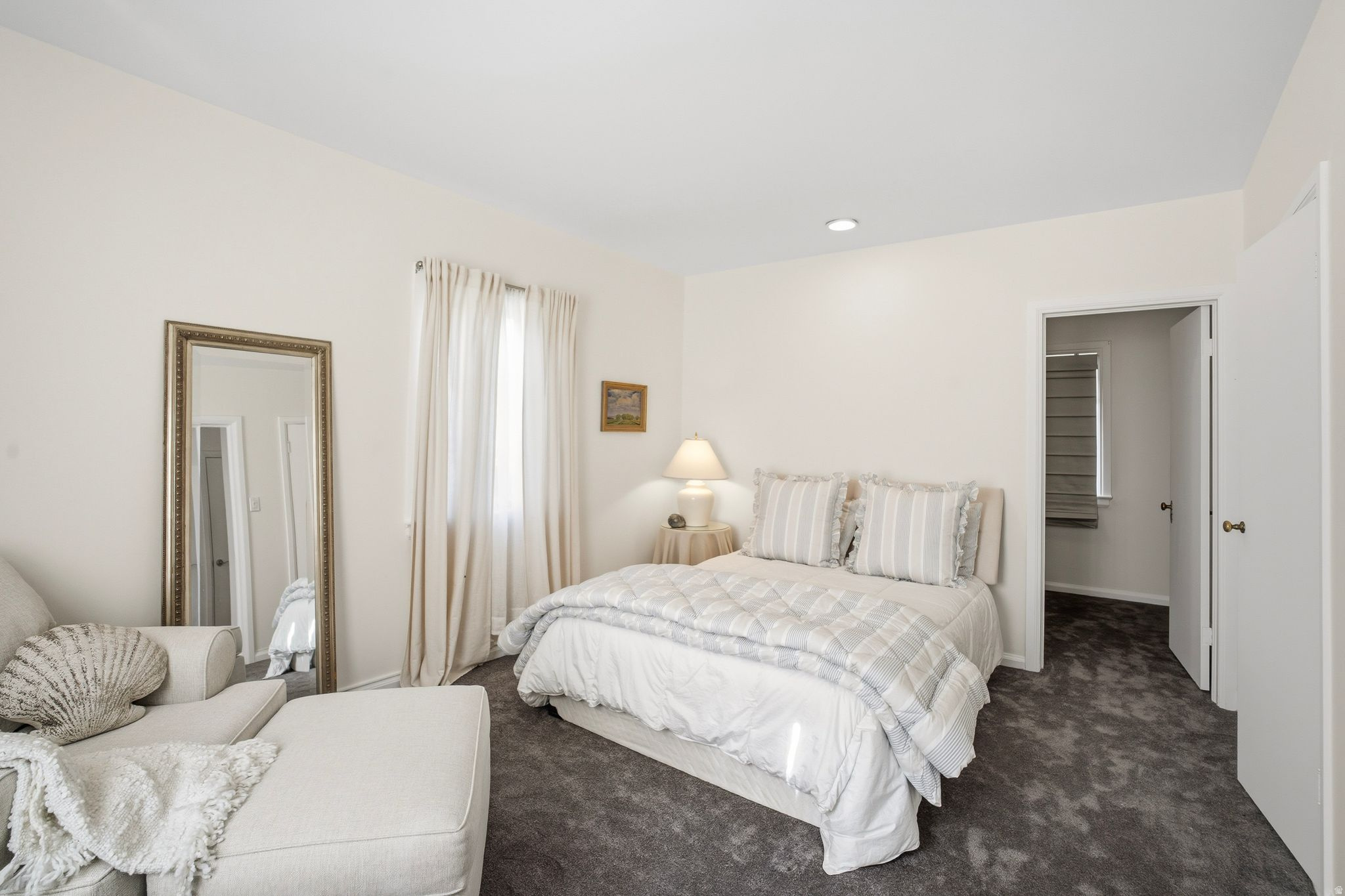 THE AVENUES - Residential