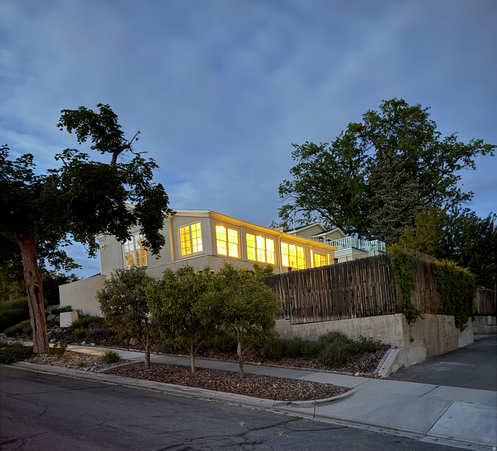 THE AVENUES - Residential