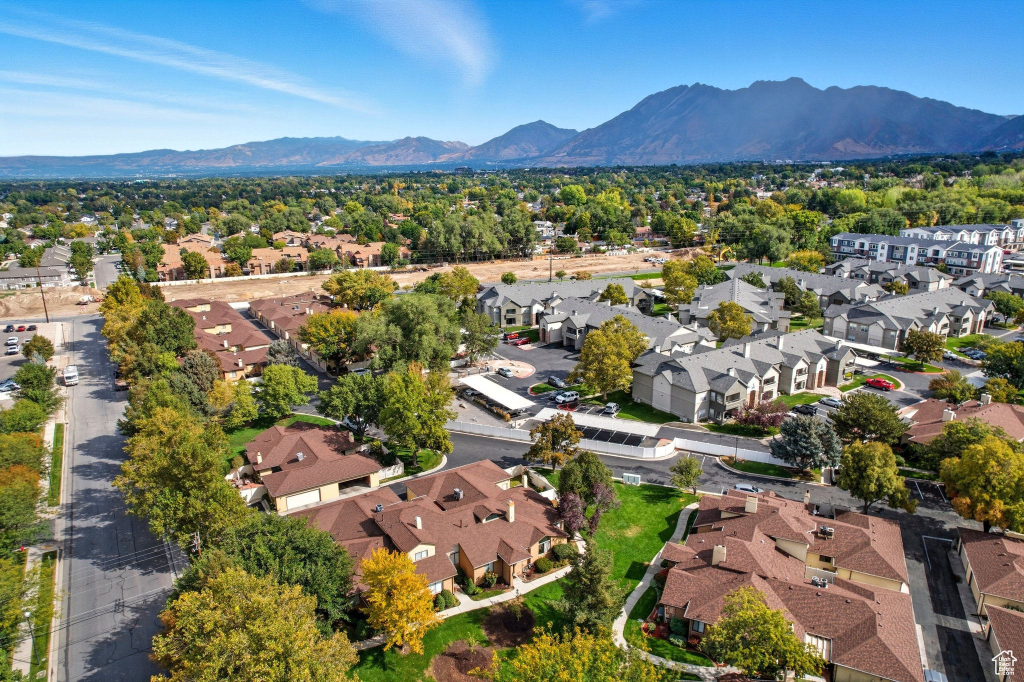 HARVEST LANE - Residential