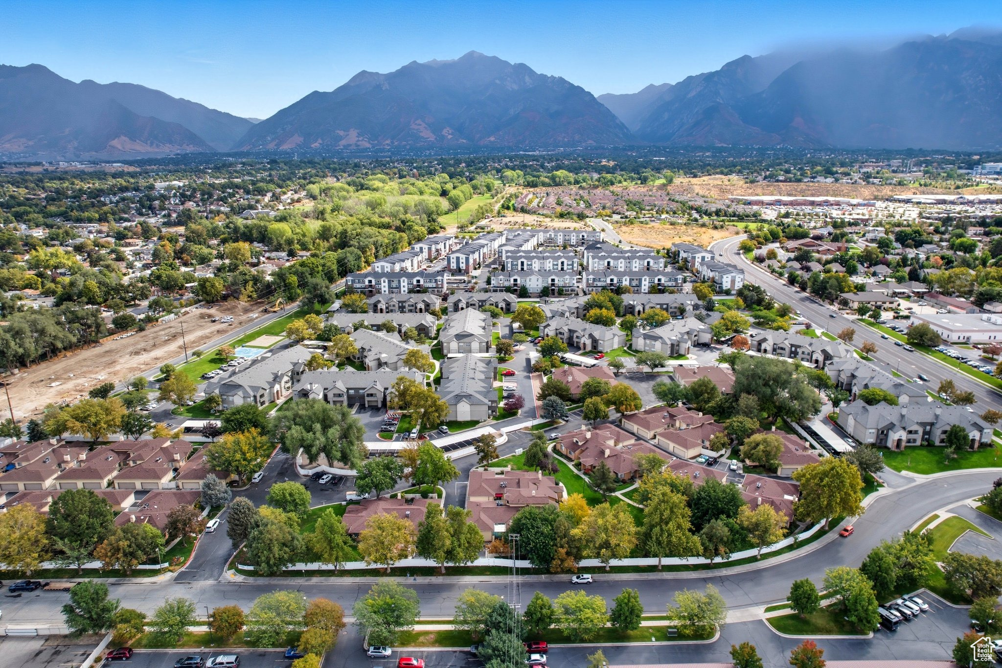 HARVEST LANE - Residential