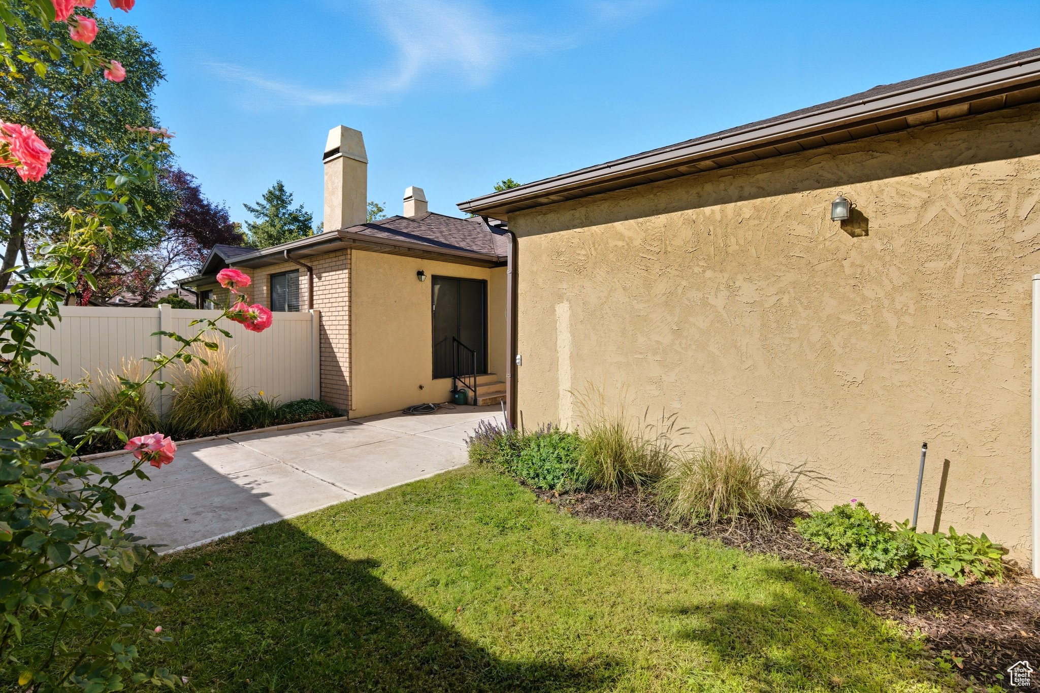 HARVEST LANE - Residential