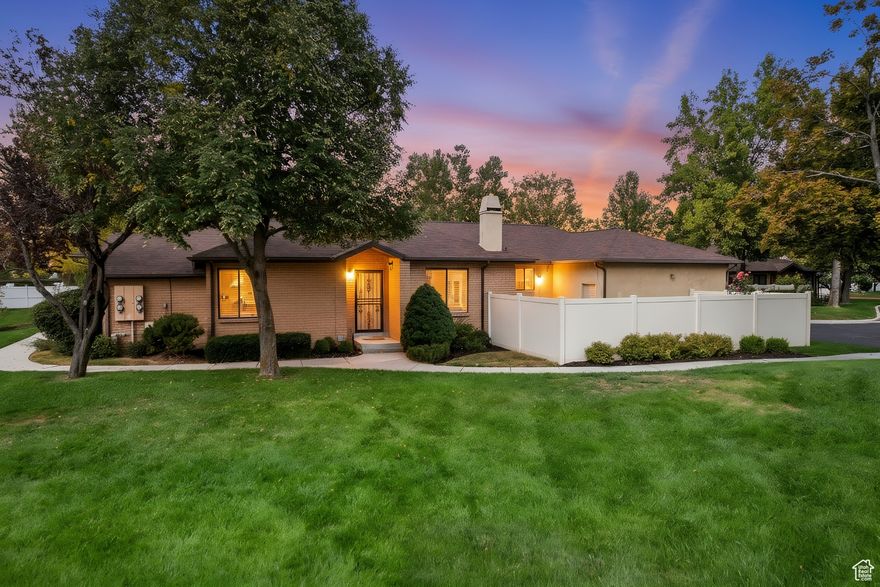 Rare opportunity in the sought-after Harvest Lane Community! This beautifully remodeled home offers main-level living with a fully finished basement and carefree HOA lifestyle covering exterior maintenance, snow removal, insurance, water, sewer, and trash. Enjoy soaring vaulted ceilings, open living spaces, and a private fenced patio with mountain views. Recent upgrades include new paint, carpet, flooring, lighting, blinds, kitchen cabinets, countertops, sinks, faucets, vanities, toilets, and brand-new appliances (fridge, stove/oven, dishwasher). Truly move in ready!