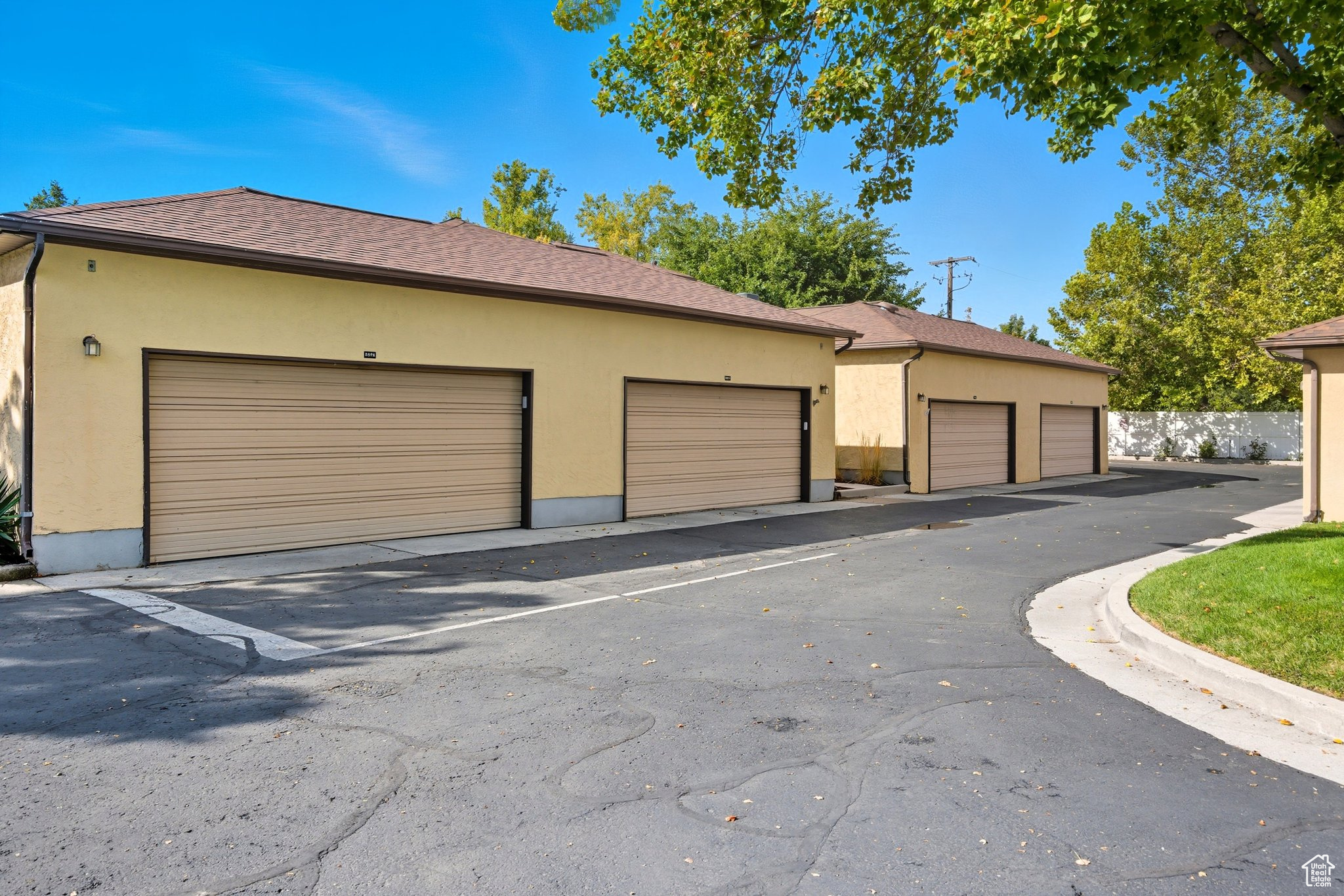 HARVEST LANE - Residential