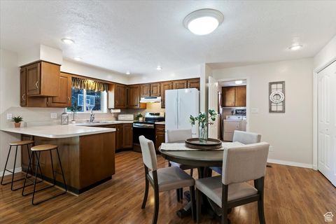 Tiny photo for 524 W 3950 N, Pleasant View, UT 84414 (MLS # 2113617)