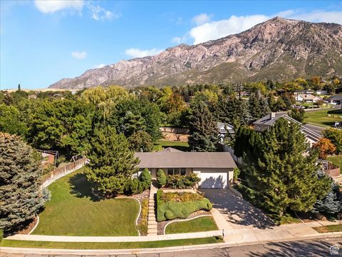 Photo of 524 W 3950 N, Pleasant View, UT 84414 (MLS # 2113617)