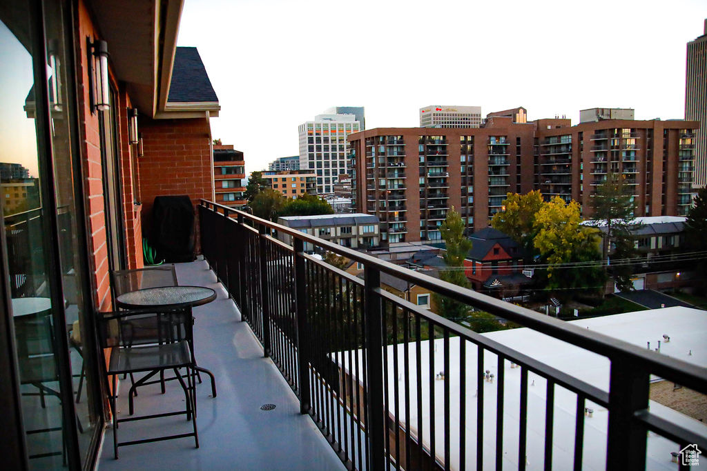 TERRACE FALLS - Residential