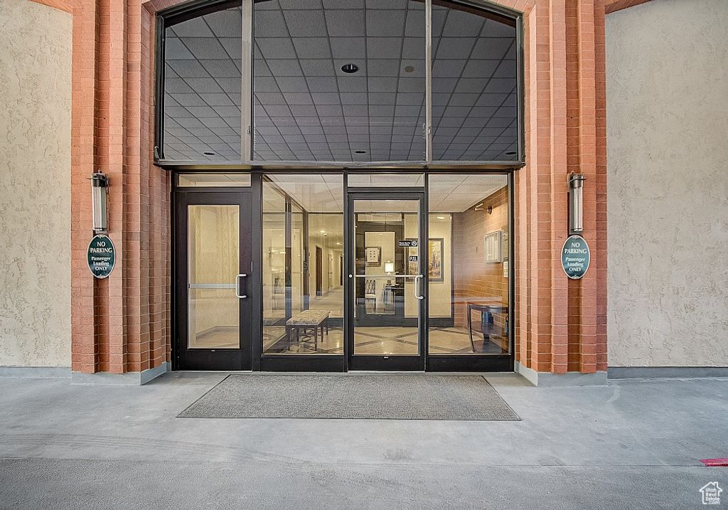 Photo of 171 E THIRD AVE N #601, Salt Lake City, UT 84103 (MLS # 2116664)