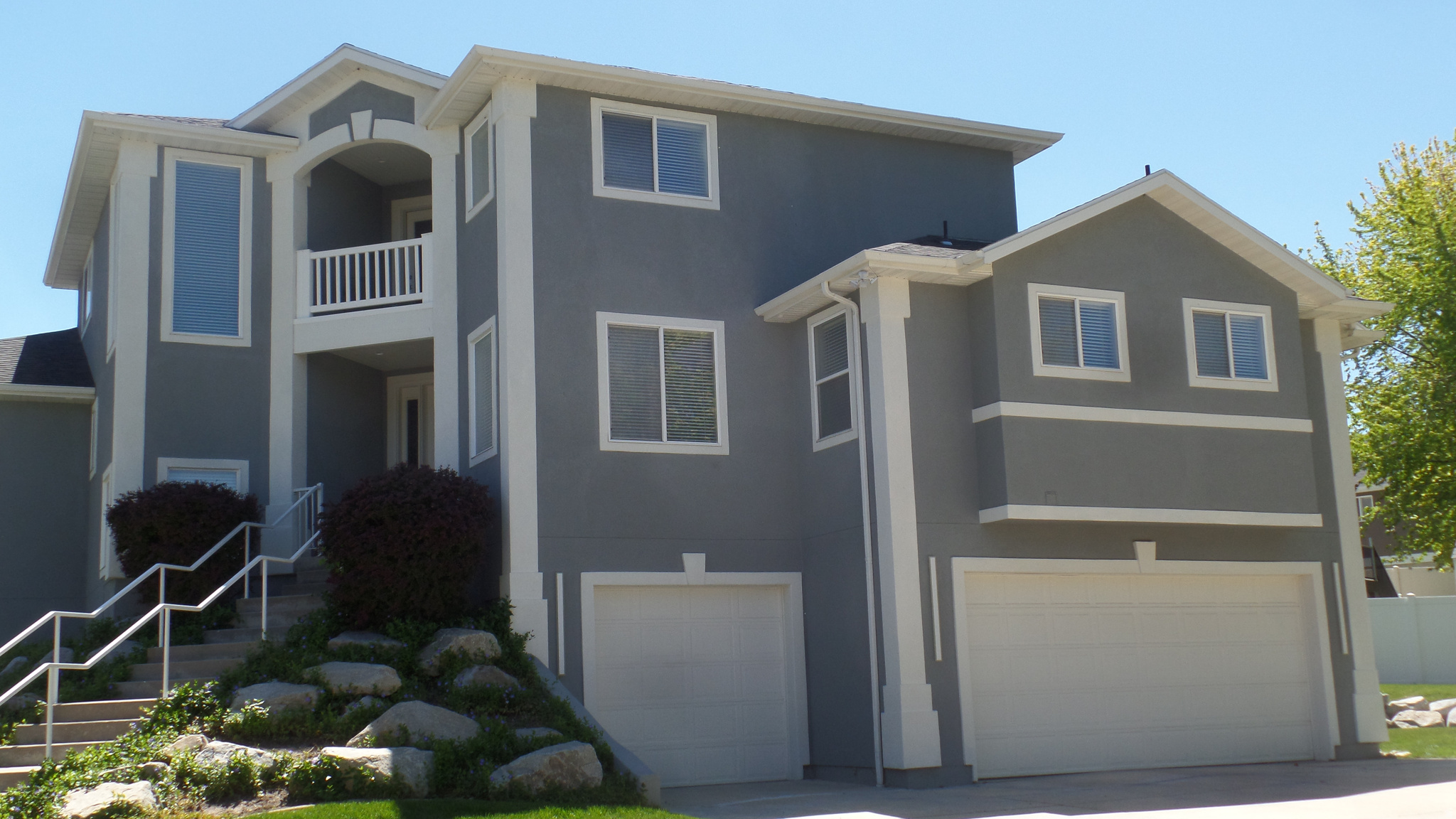 CARRIAGE CREEK - Residential