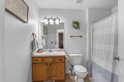 Tiny photo for 3716 S DONATELLO CT #B, West Valley City, UT 84119 (MLS # 2135450)