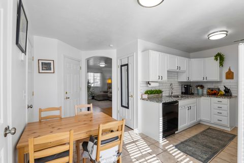Tiny photo for 3716 S DONATELLO CT #B, West Valley City, UT 84119 (MLS # 2135450)