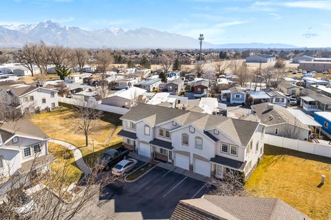 Tiny photo for 3716 S DONATELLO CT #B, West Valley City, UT 84119 (MLS # 2135450)