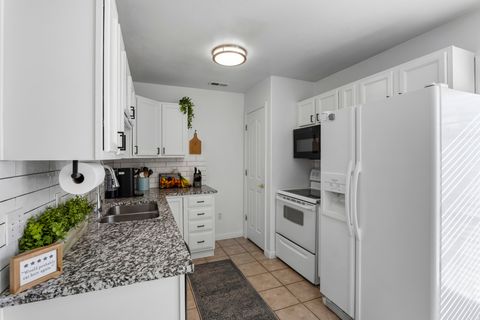 Tiny photo for 3716 S DONATELLO CT #B, West Valley City, UT 84119 (MLS # 2135450)