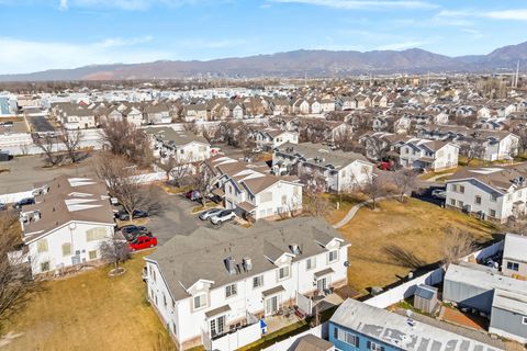 Tiny photo for 3716 S DONATELLO CT #B, West Valley City, UT 84119 (MLS # 2135450)