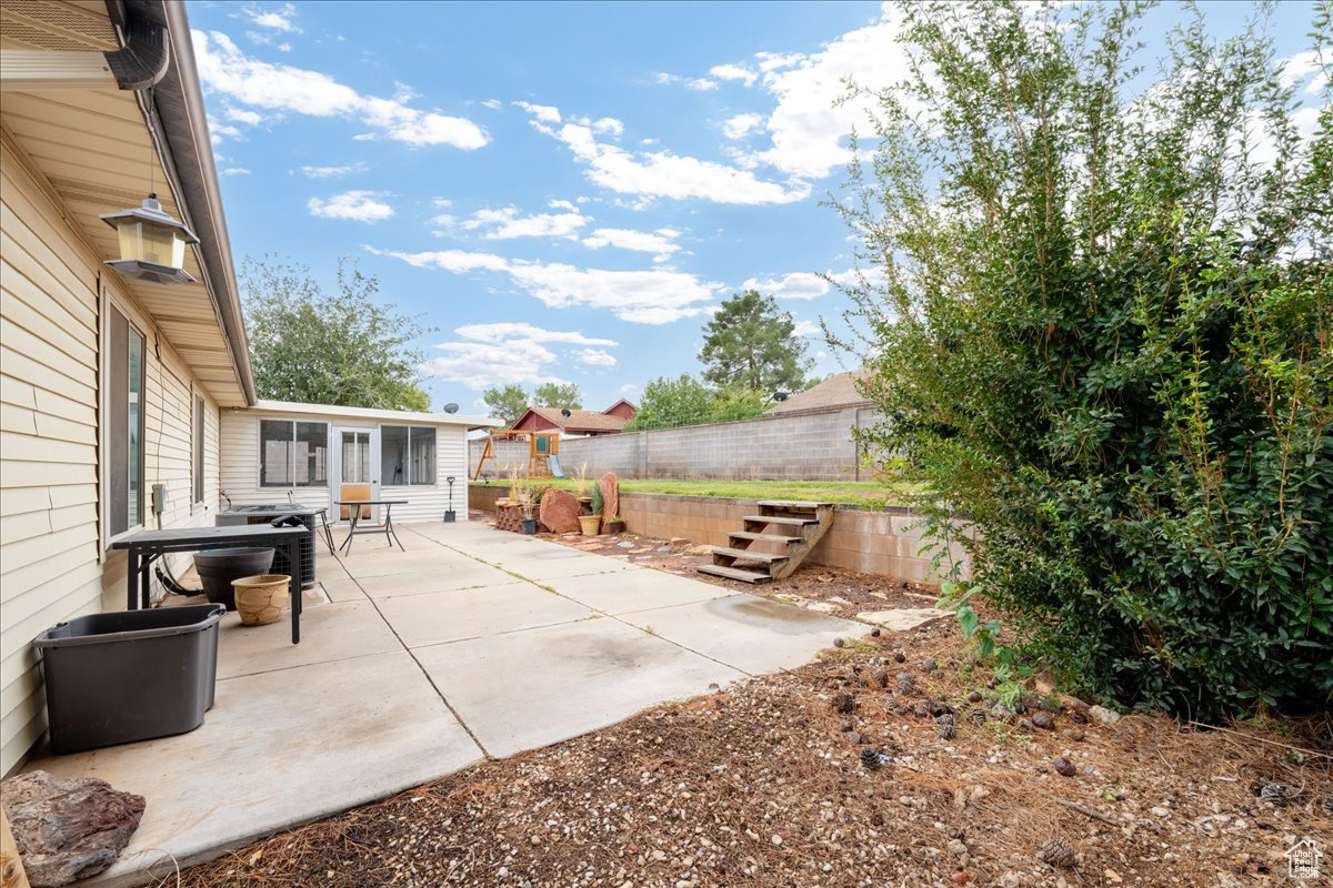 BLOOMINGTON HILLS 7A - Residential