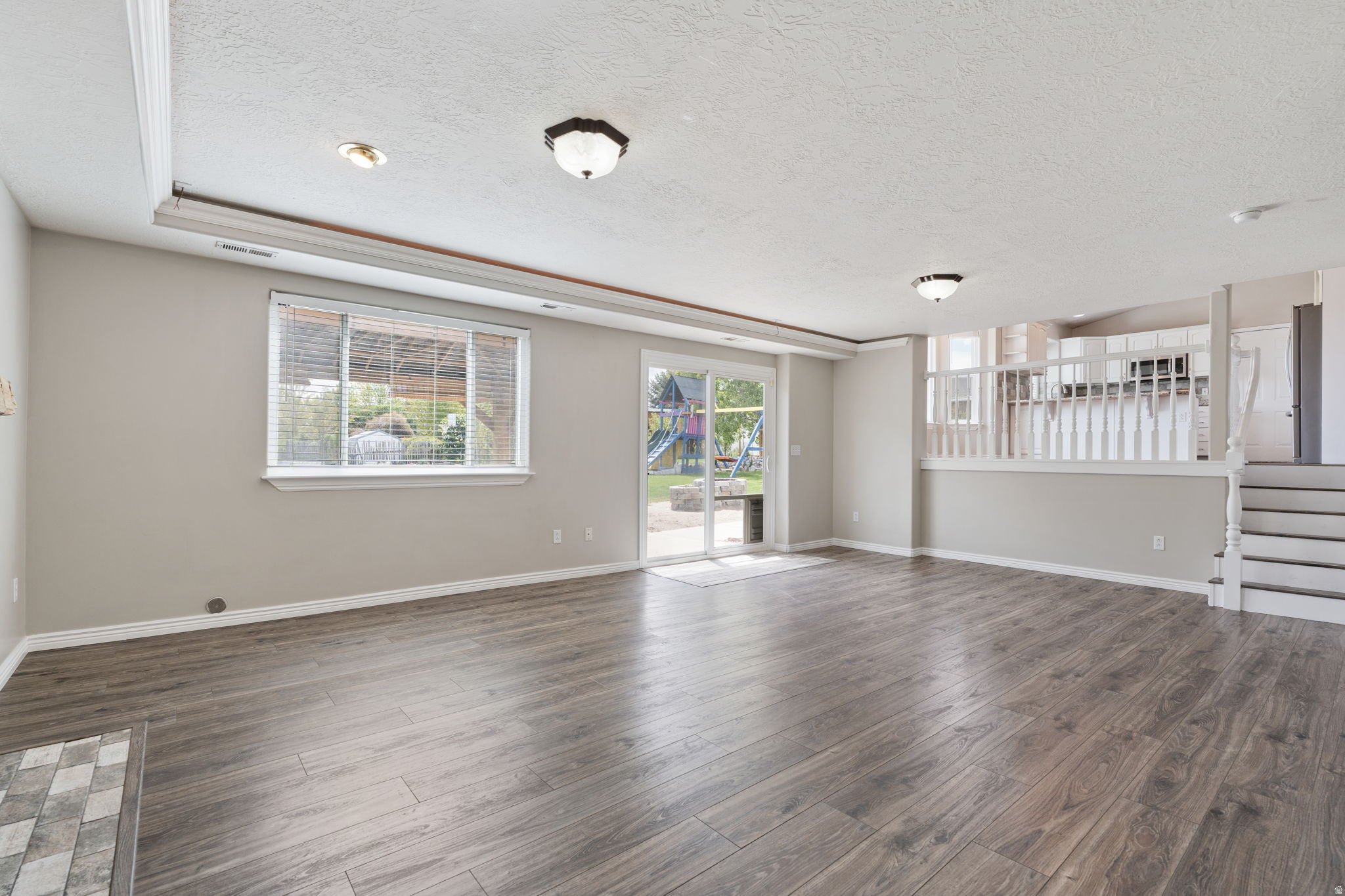 SHADOW MOUNTAIN WEST - Residential