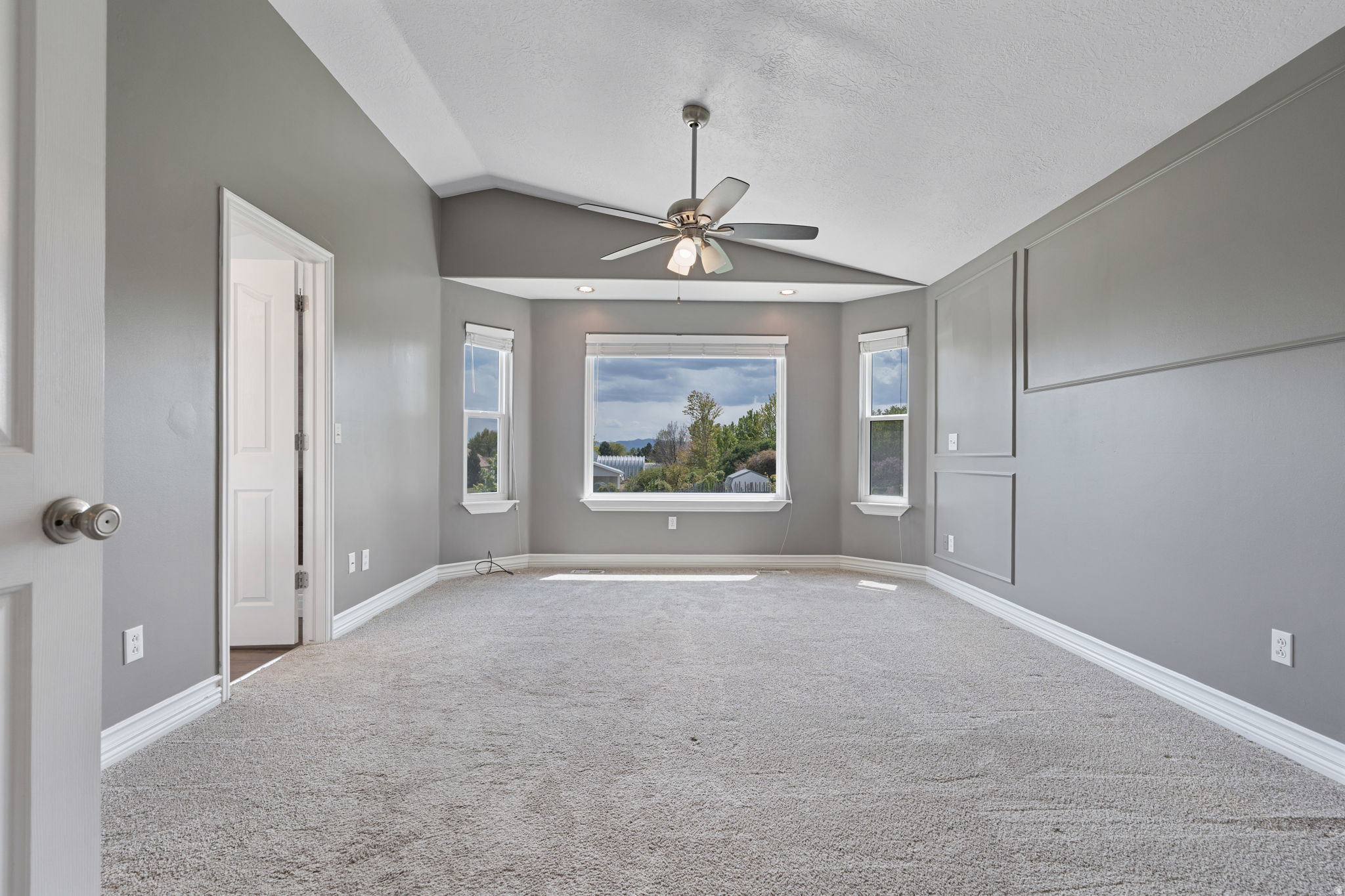 SHADOW MOUNTAIN WEST - Residential