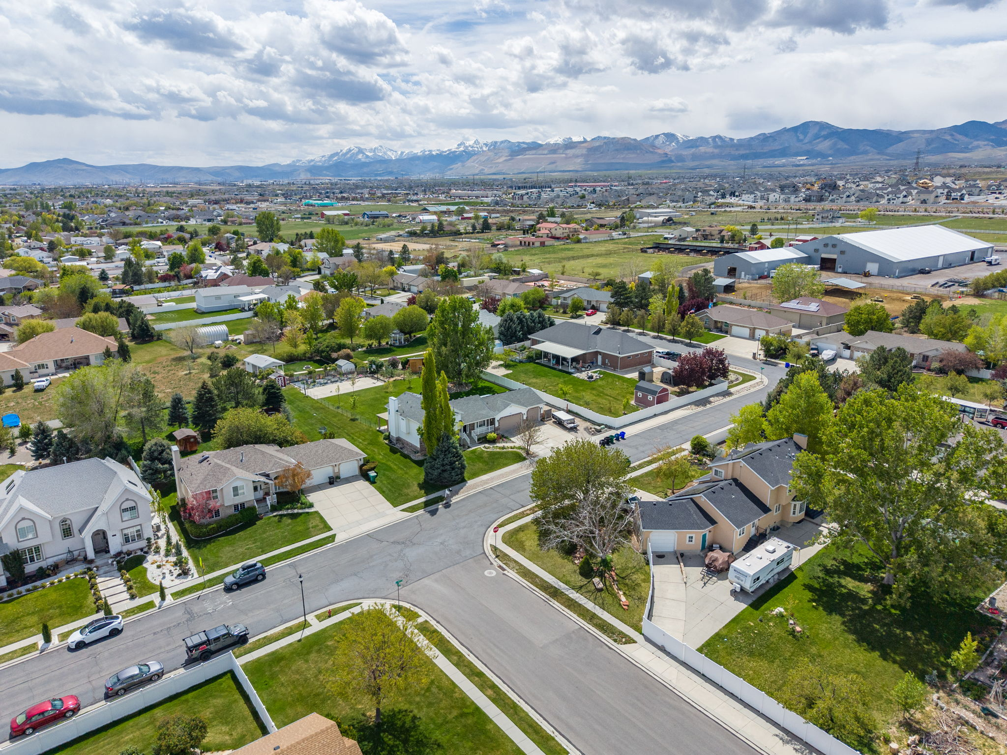 SHADOW MOUNTAIN WEST - Residential