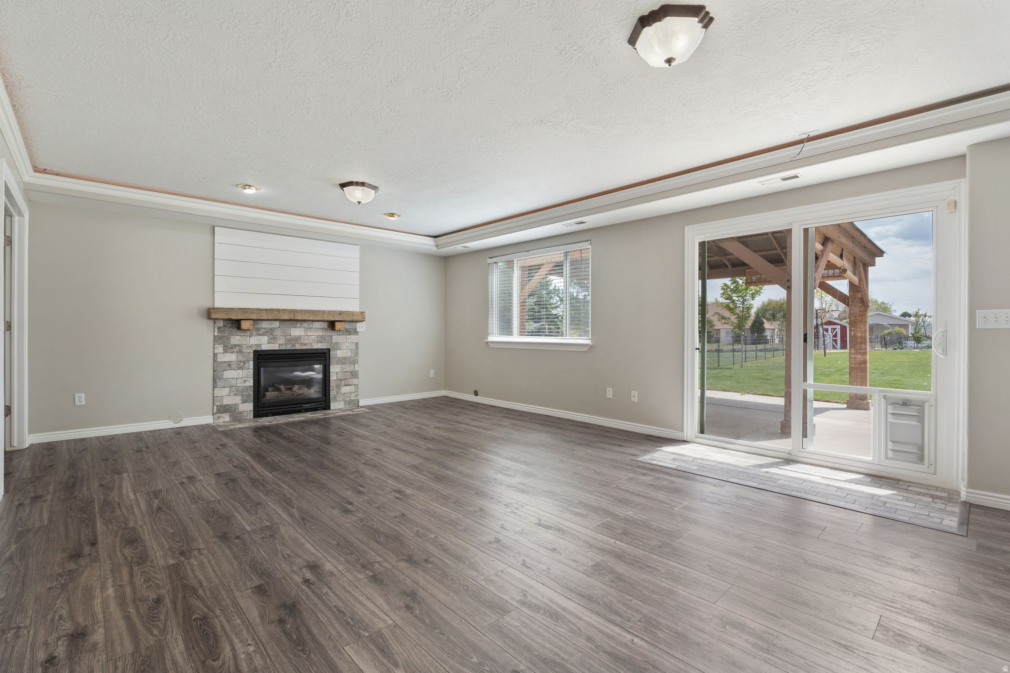 SHADOW MOUNTAIN WEST - Residential