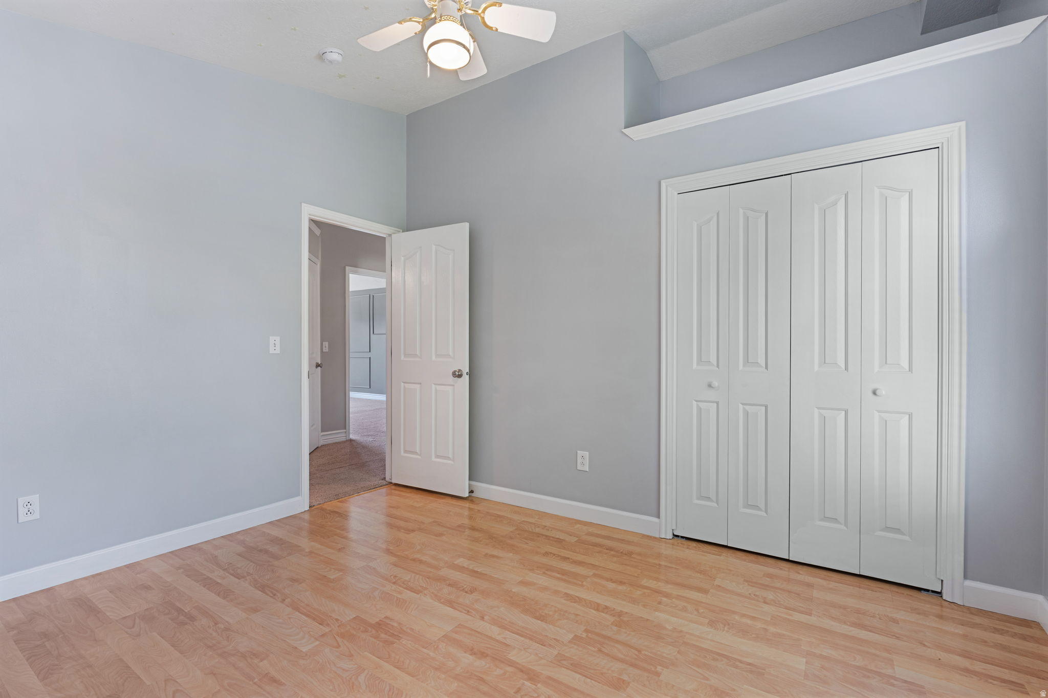 SHADOW MOUNTAIN WEST - Residential