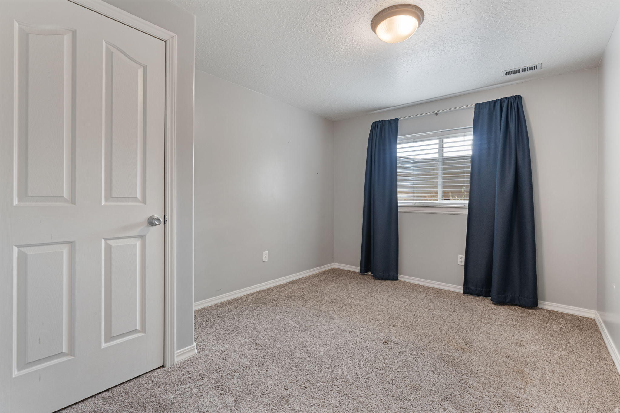 SHADOW MOUNTAIN WEST - Residential