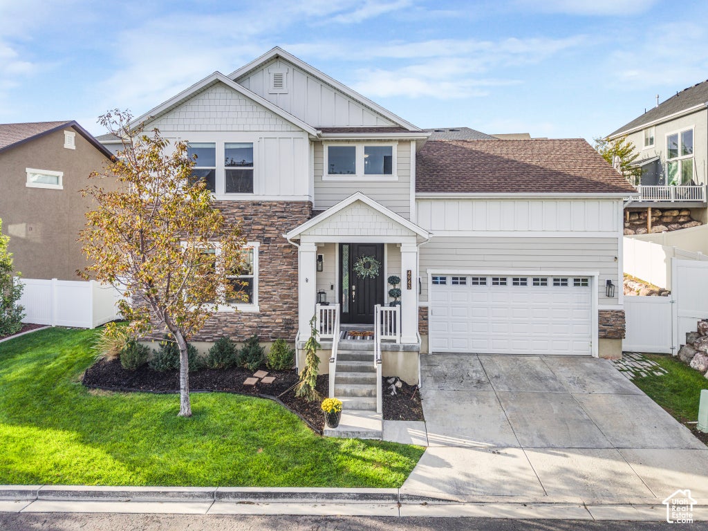 Photo of 4943 W YELLOW TOPAZ DR, Herriman, UT 84096 (MLS # 2190428)