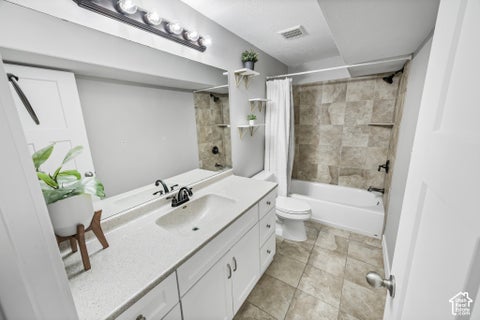 Tiny photo for 4943 W YELLOW TOPAZ DR, Herriman, UT 84096 (MLS # 2190428)