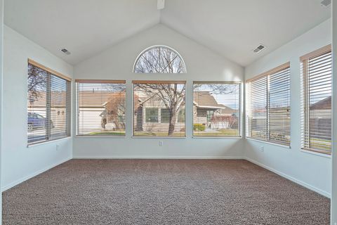 Tiny photo for 2901 W ABBEY SPRINGS CIR, West Jordan, UT 84084 (MLS # 2128047)