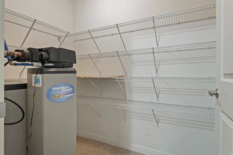 Tiny photo for 2901 W ABBEY SPRINGS CIR, West Jordan, UT 84084 (MLS # 2128047)