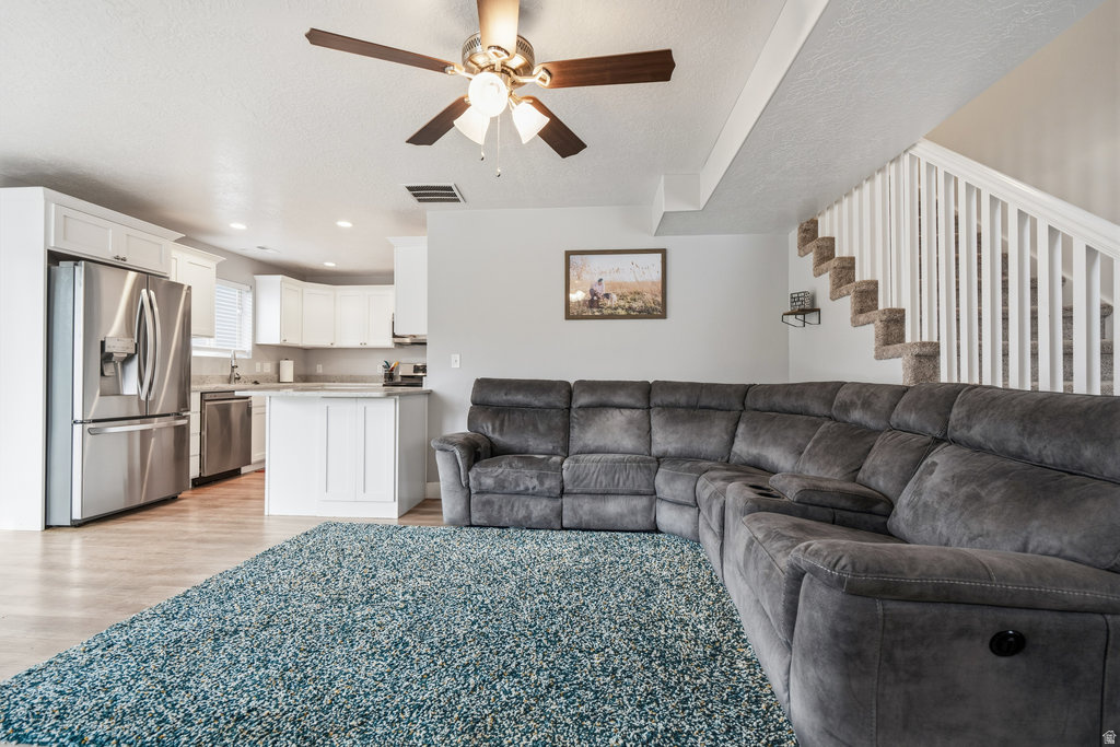 MAGGIES BEND - Residential