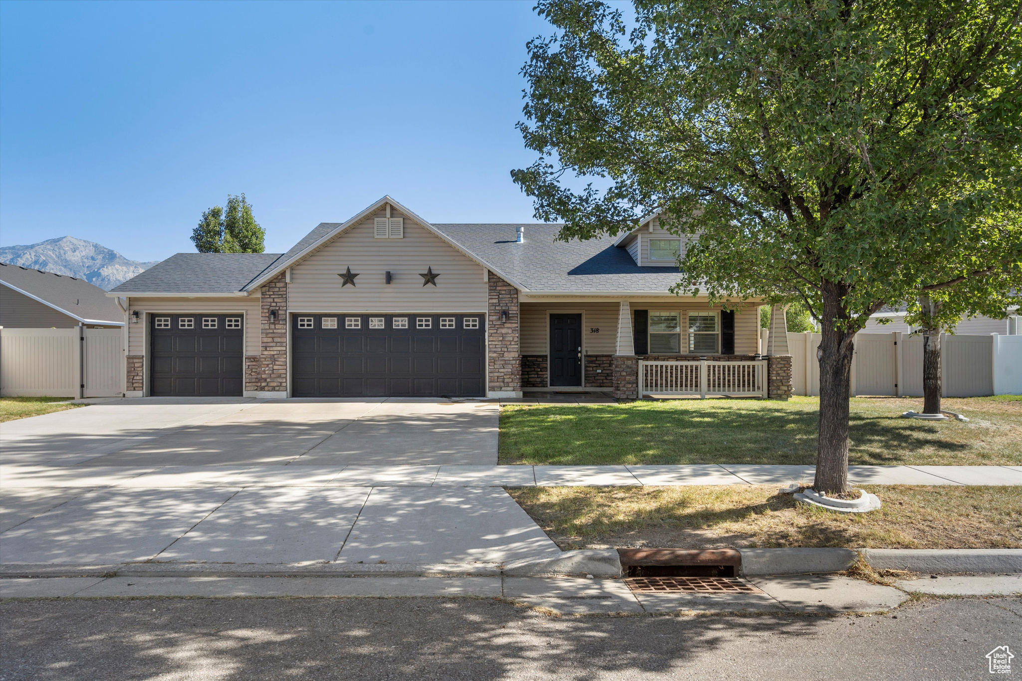 318 Goodale Dr, Ogden, Utah image 2