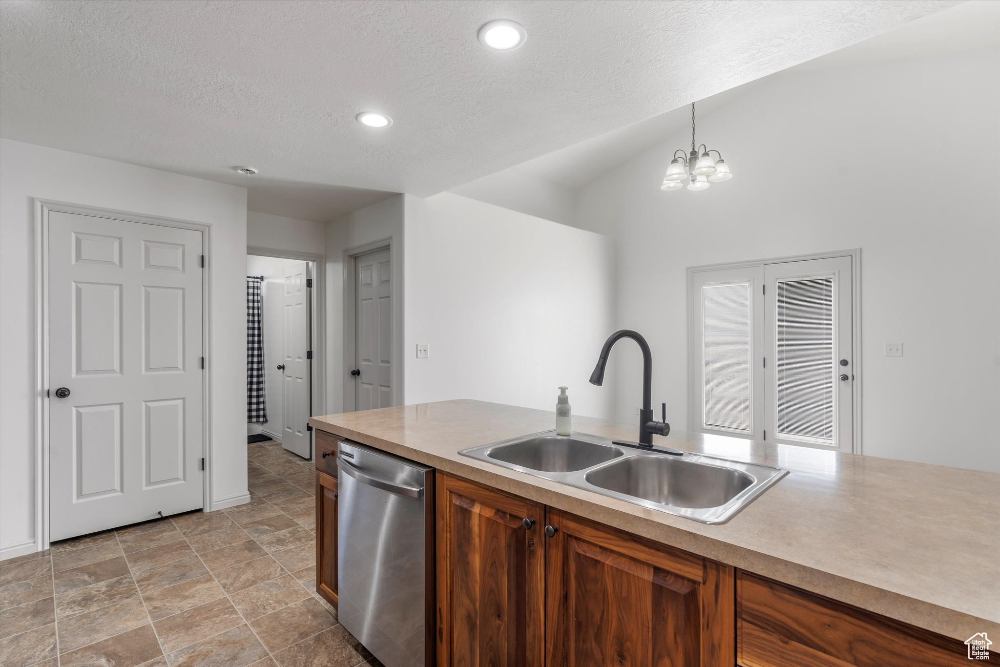 318 Goodale Dr, Ogden, Utah image 11