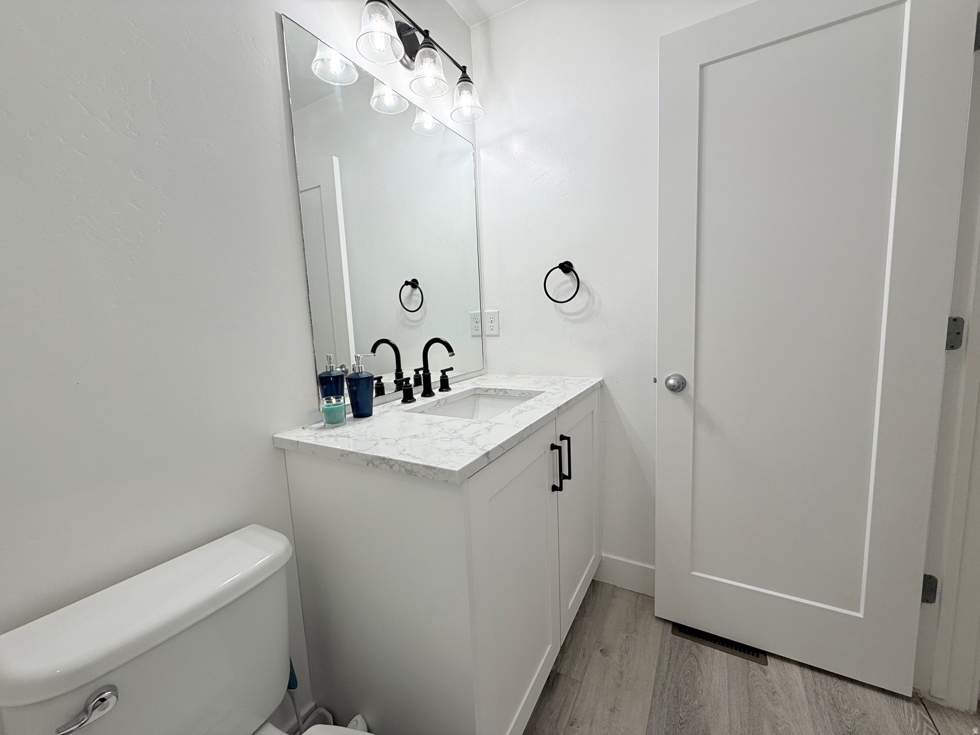 PARKVIEW TOWNHOMES PH2 - Residential