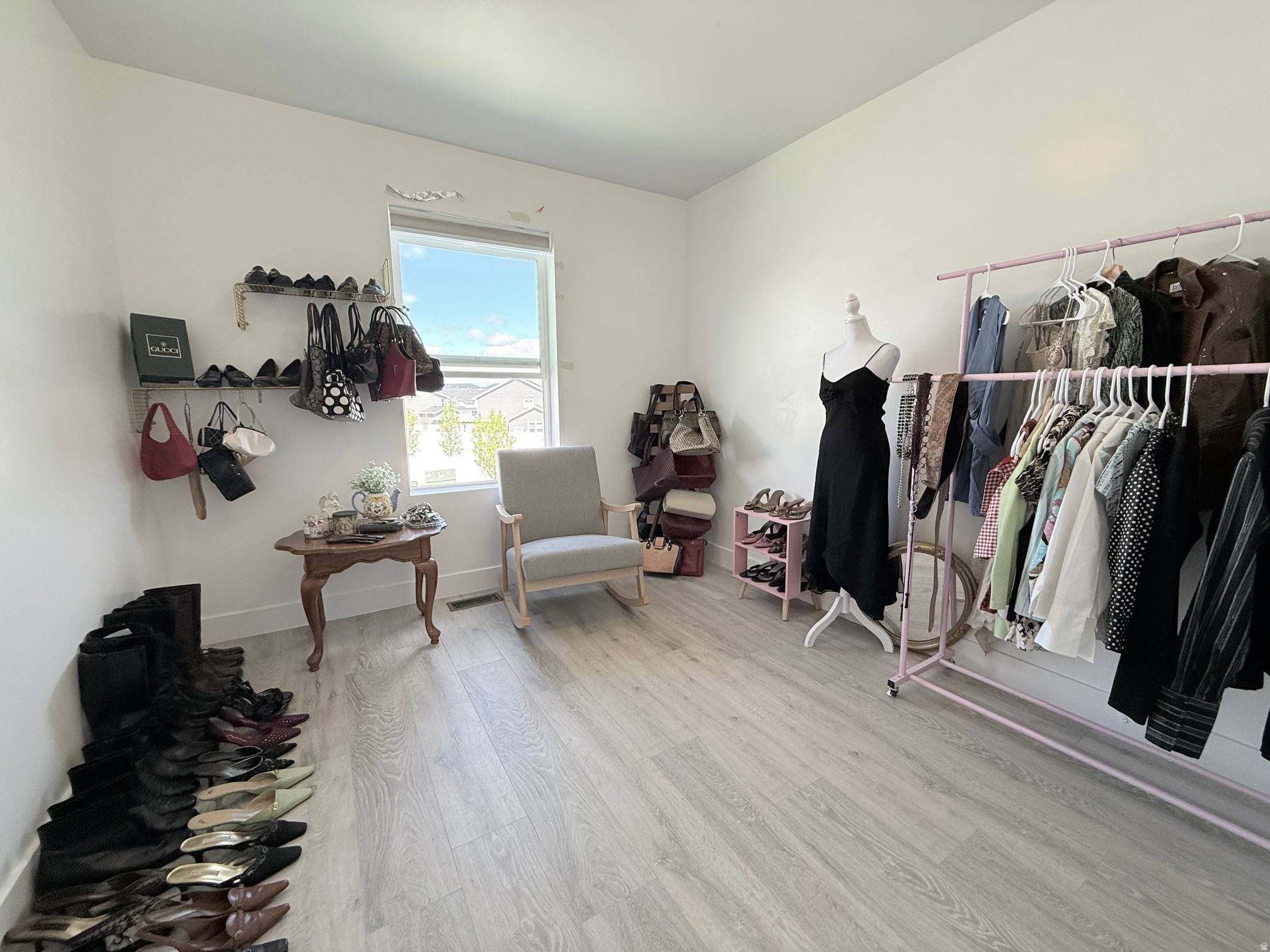 PARKVIEW TOWNHOMES PH2 - Residential