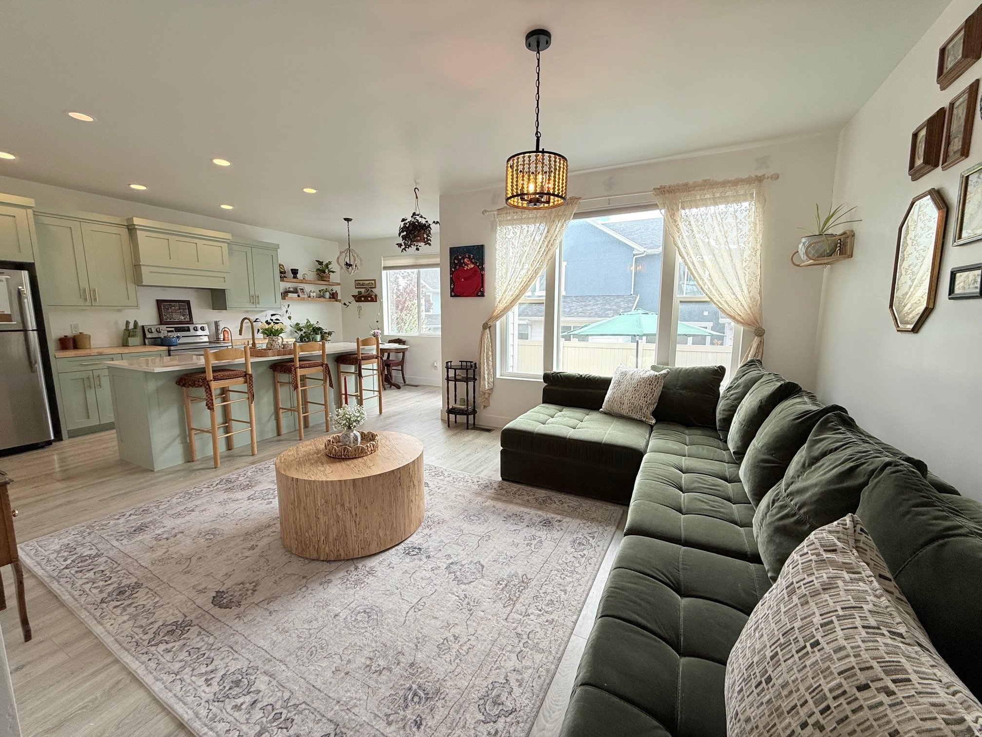 PARKVIEW TOWNHOMES PH2 - Residential