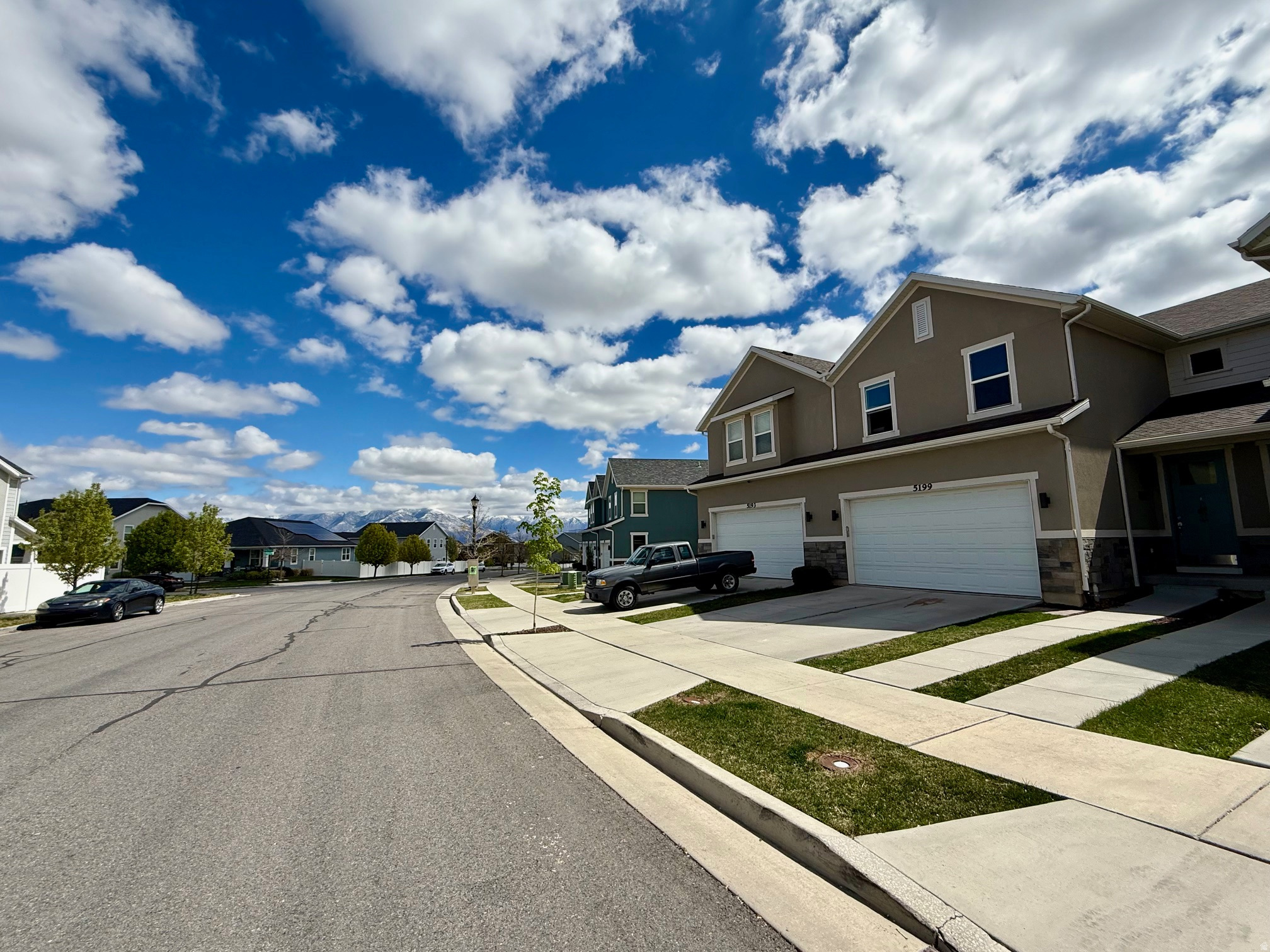 PARKVIEW TOWNHOMES PH2 - Residential