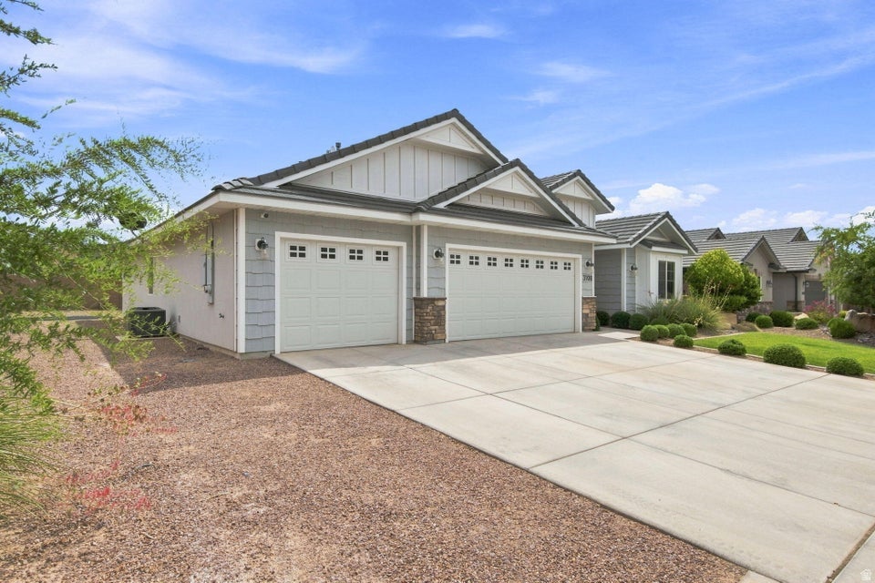 Photo of 3108 E 3230 S, Saint George, UT 84790 (MLS # 2178359)