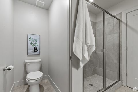 Tiny photo for 258 E 1500 N, Harrisville, UT 84404 (MLS # 2111588)