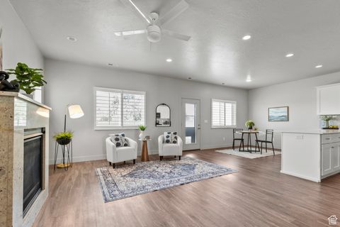 Tiny photo for 258 E 1500 N, Harrisville, UT 84404 (MLS # 2111588)