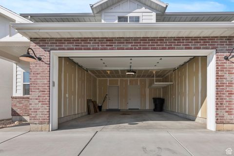 Tiny photo for 258 E 1500 N, Harrisville, UT 84404 (MLS # 2111588)