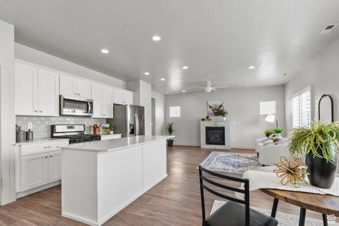 Tiny photo for 258 E 1500 N, Harrisville, UT 84404 (MLS # 2111588)