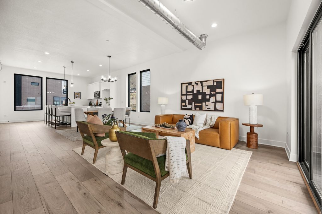 Photo of 301 E ENDURANCE CIR, Draper, UT 84020 (MLS # 2137089)