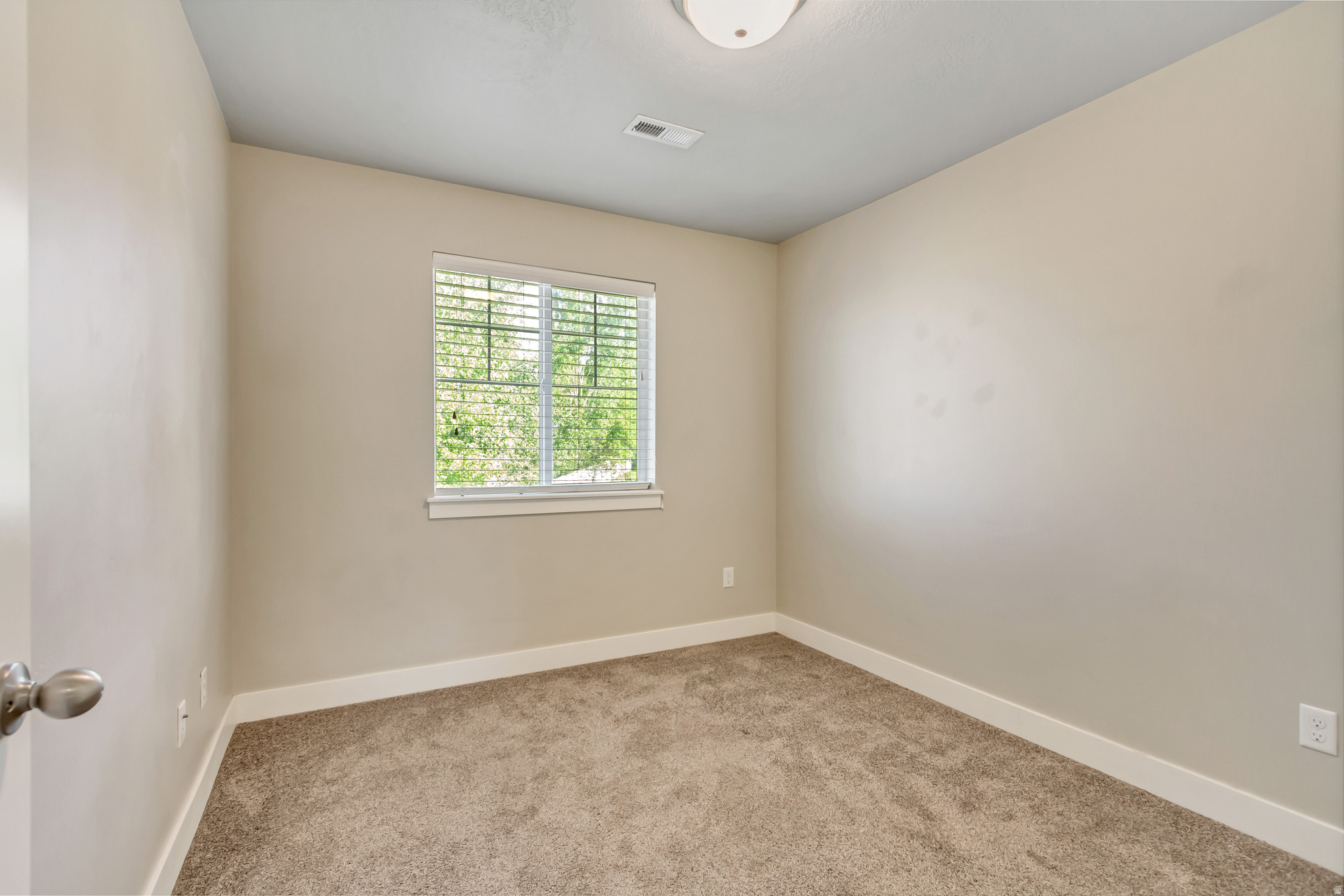 INDEPENDENCE AVE - Residential