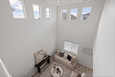 Tiny photo for 1614 W PARKVIEW DR, Syracuse, UT 84075 (MLS # 2144318)