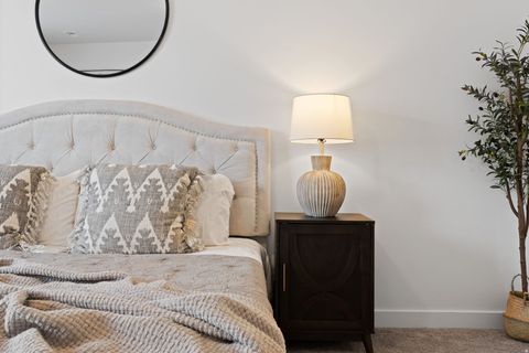 Tiny photo for 1614 W PARKVIEW DR, Syracuse, UT 84075 (MLS # 2144318)