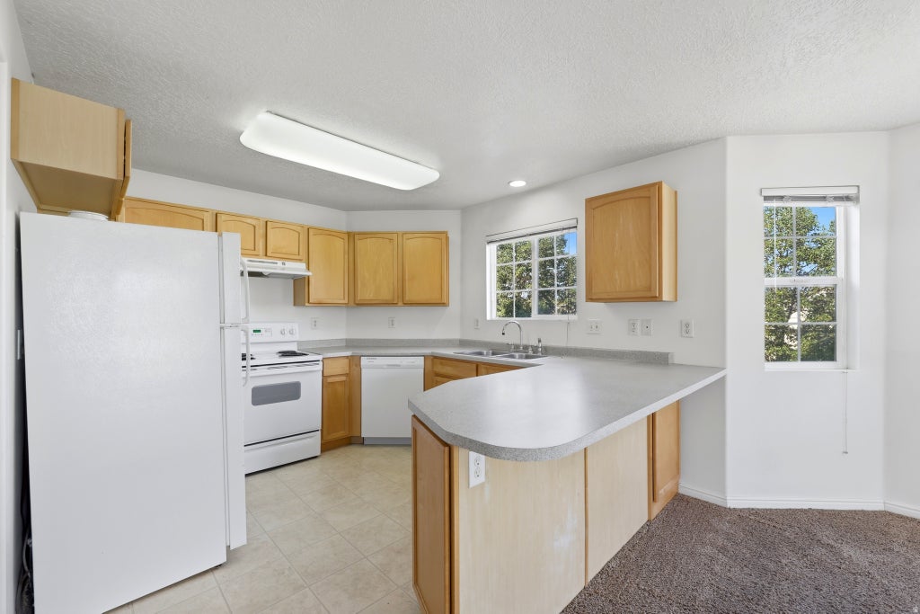 Photo of 1641 W ALSACE WAY #H8, West Valley City, UT 84119 (MLS # 2170361)