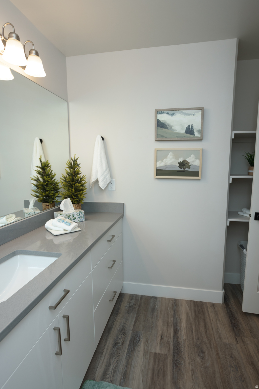 CASTLE ROCK - Residential