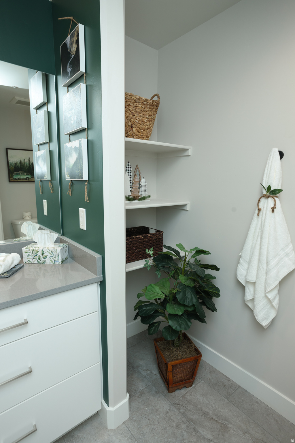 CASTLE ROCK - Residential