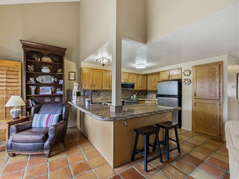 Tiny photo for 904 W SCHNEITTER CIR, Midway, UT 84049 (MLS # 2136320)