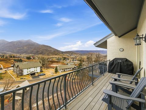 Tiny photo for 904 W SCHNEITTER CIR, Midway, UT 84049 (MLS # 2136320)