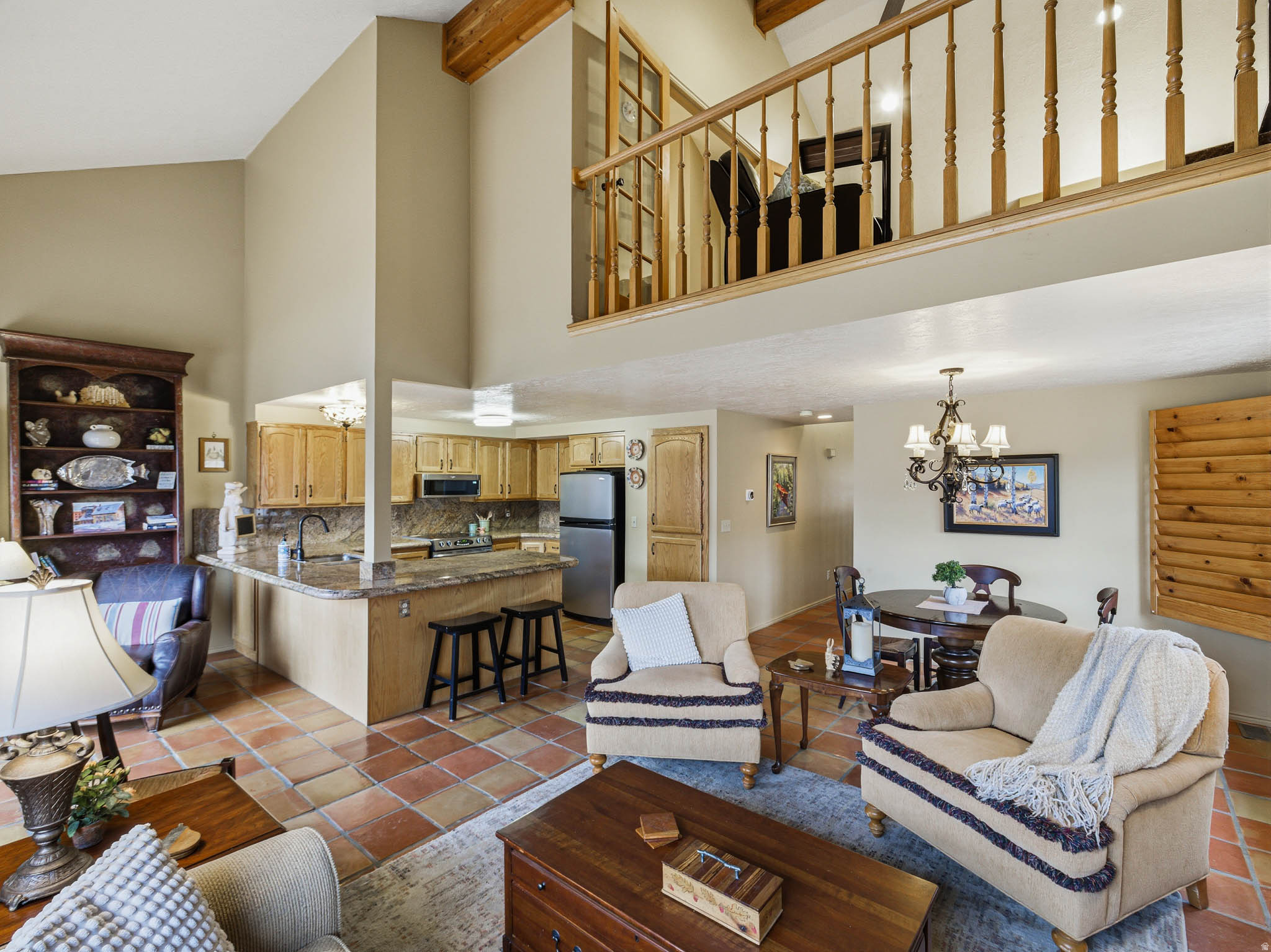 SWISS OAKS - Residential